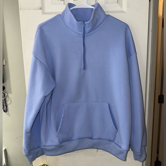 Women's Kangaroo Pocket Half Zip Pullover Sweatshirt - Picture 2 of 3